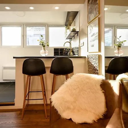 Calea Victoriei Modern - Escape In The Center Apartment *